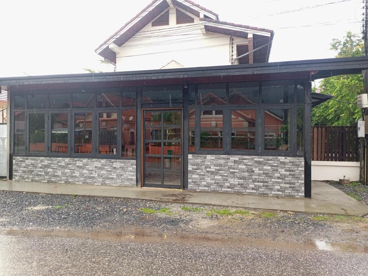 Phamarn View Guesthouse Ban Nahin-Nai ภายนอก รูปภาพ